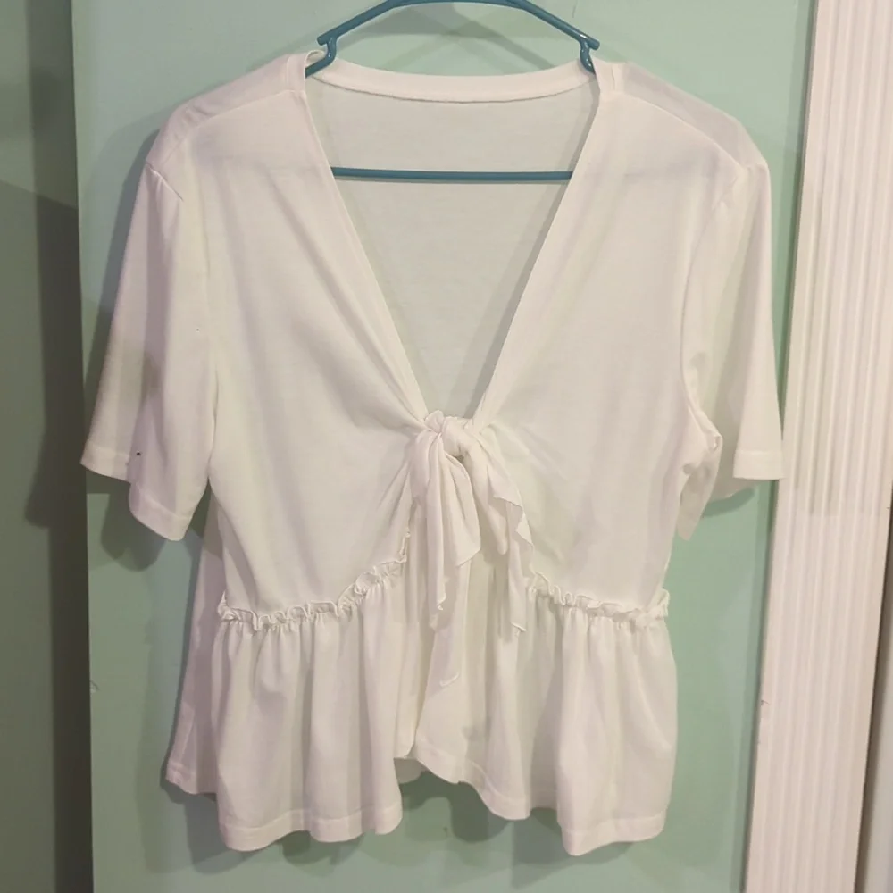 white ruffle blouse with tie front - Picture 2 of 2